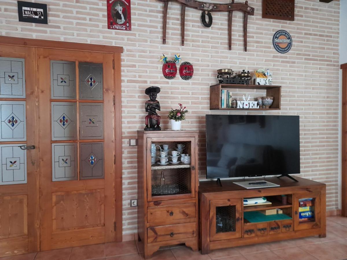 Vivencias Casa Rural Para 10 Personas Camunas Exterior foto