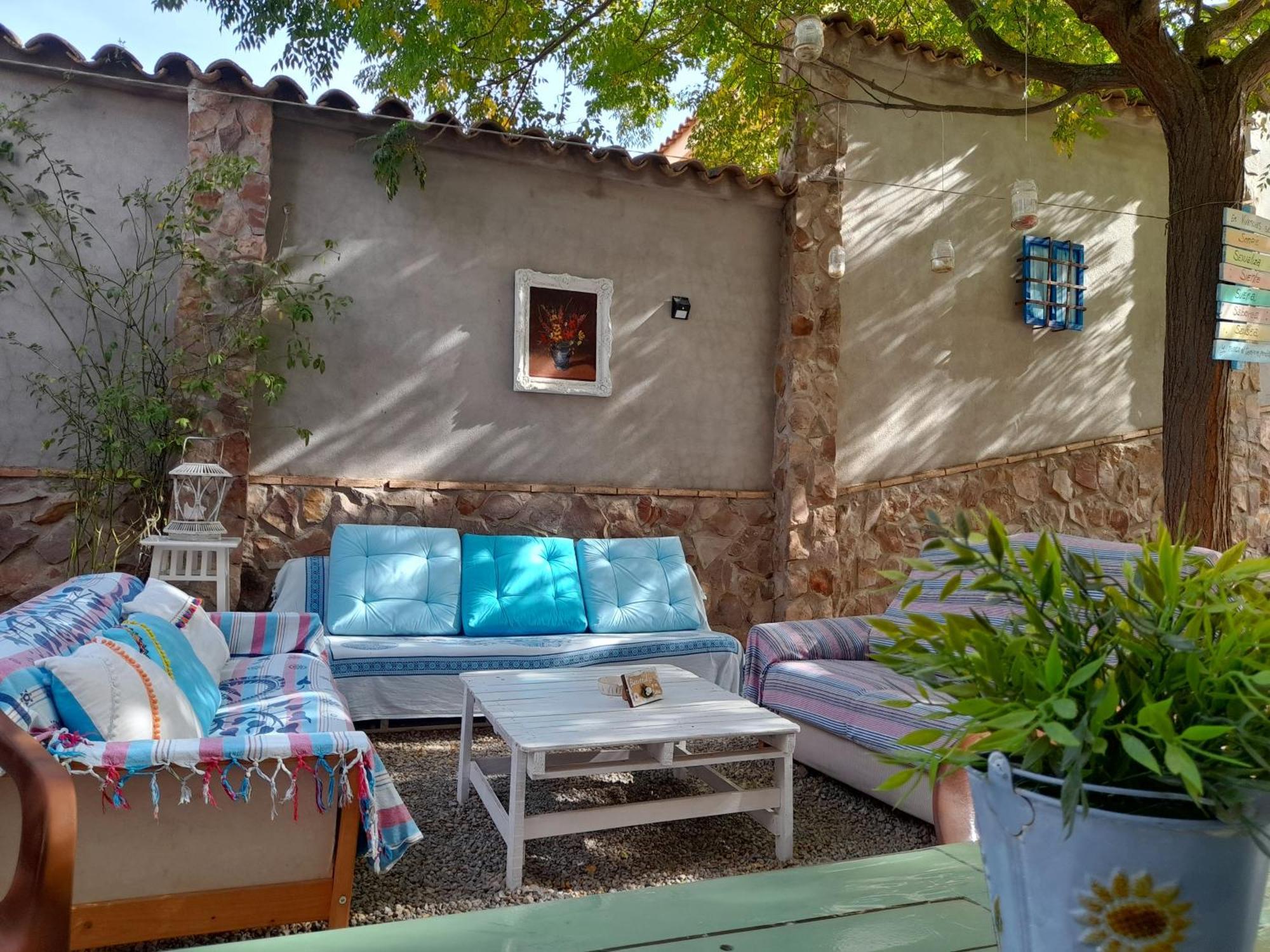 Vivencias Casa Rural Para 10 Personas Camunas Exterior foto